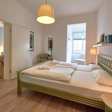 Haus Metropol In - 9 Apartment Binz